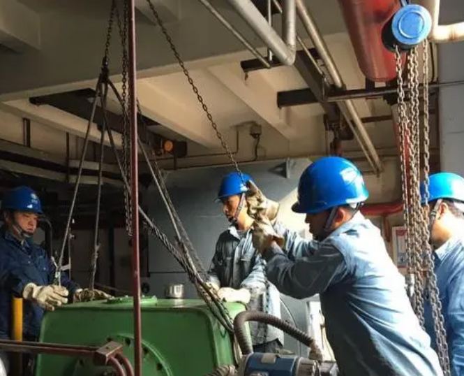鋼廠連鑄機(jī)檢修手拉葫蘆解決部件吊裝難題